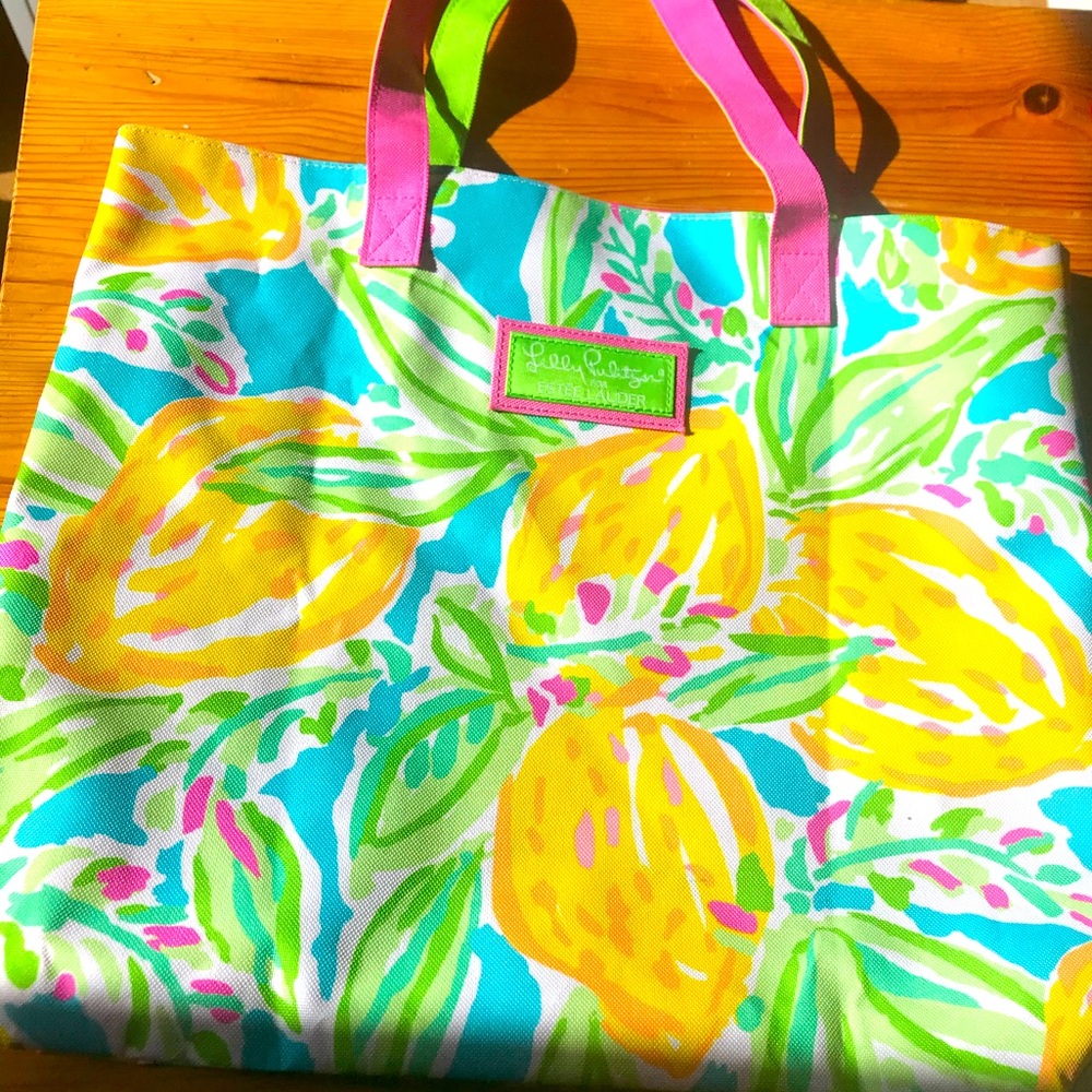 1/2off3+❤️ w. LilyPulitzer floral yellow tote